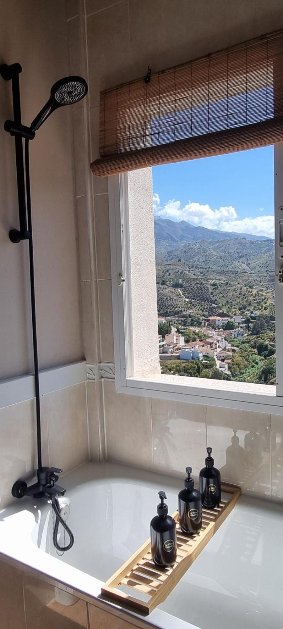 La Vista Vinuela Panzió Kültér fotó