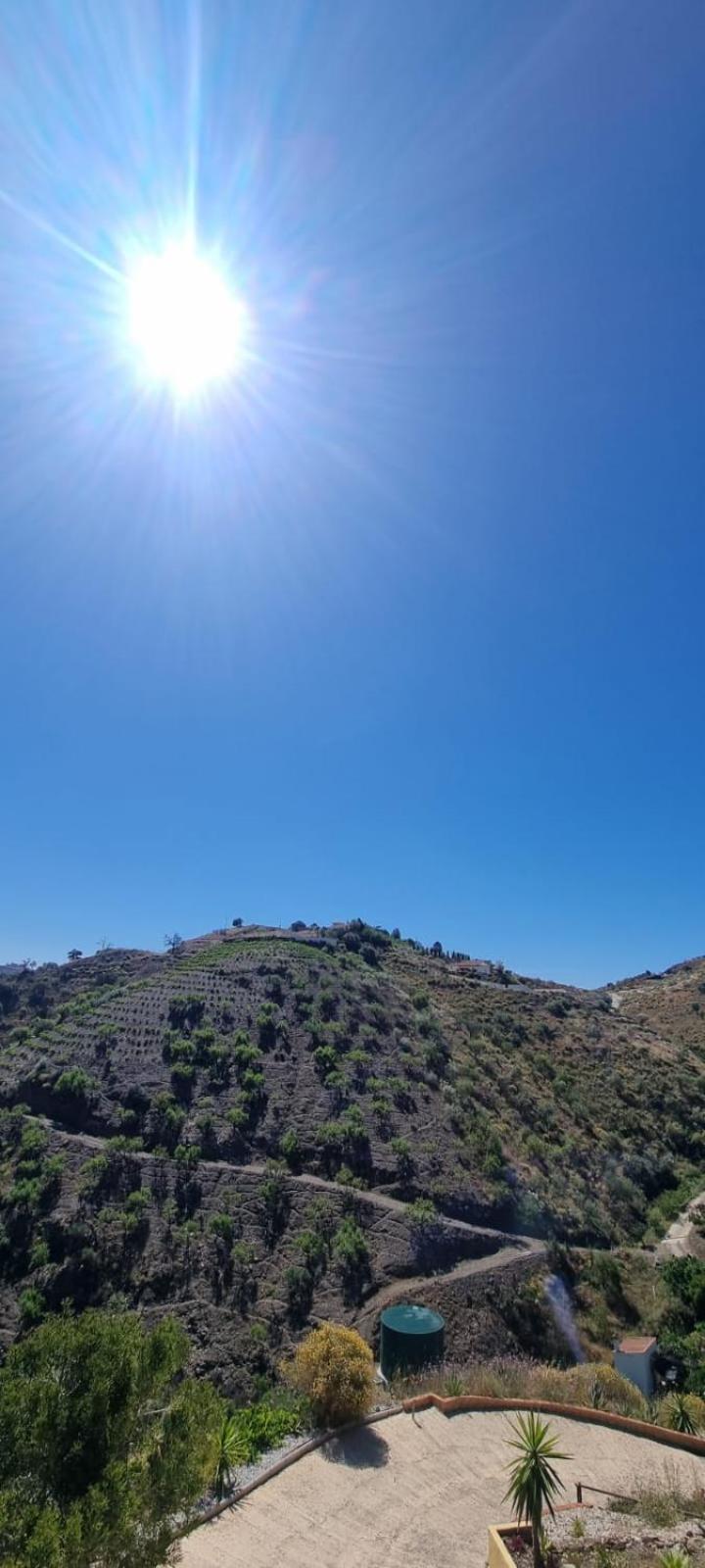La Vista Vinuela Panzió Kültér fotó